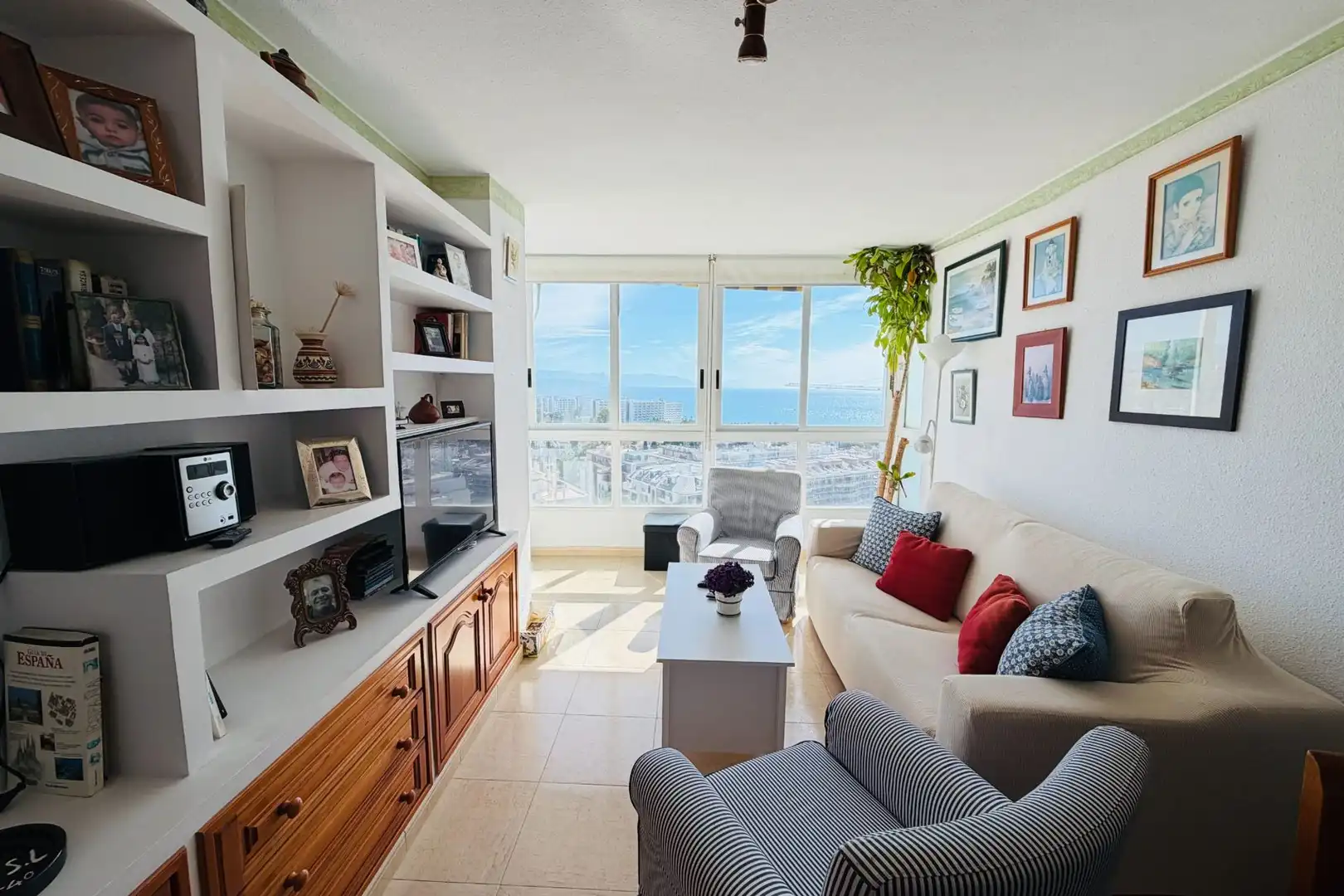 Living room of Apartments for sale in Benalmádena  with Balcony