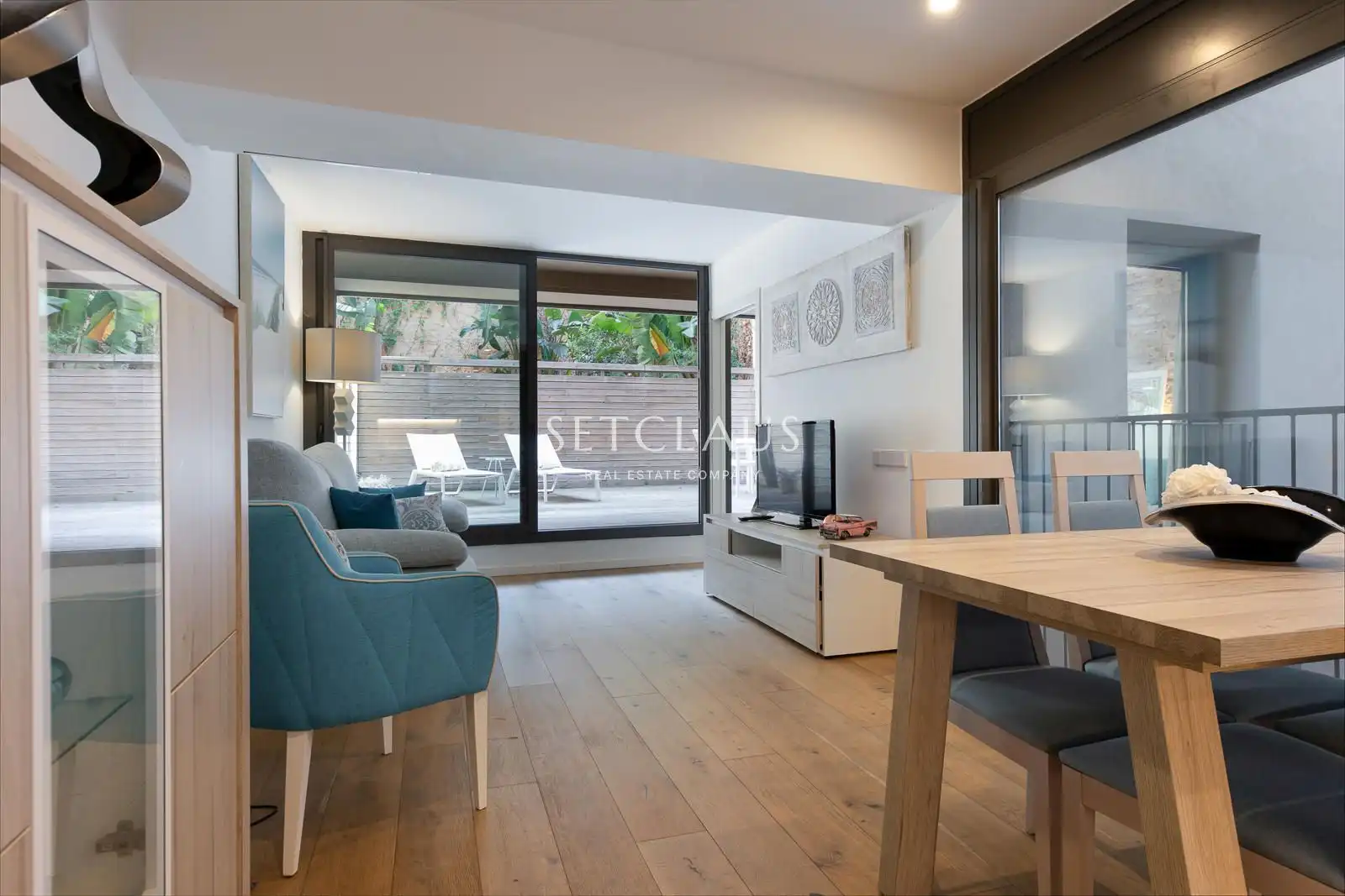 Vista exterior de Dúplex en venda en Barcelona amb Aire condicionat, Calefacció i Parquet