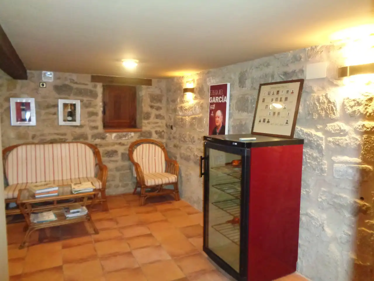Edificio en venta en Anguciana