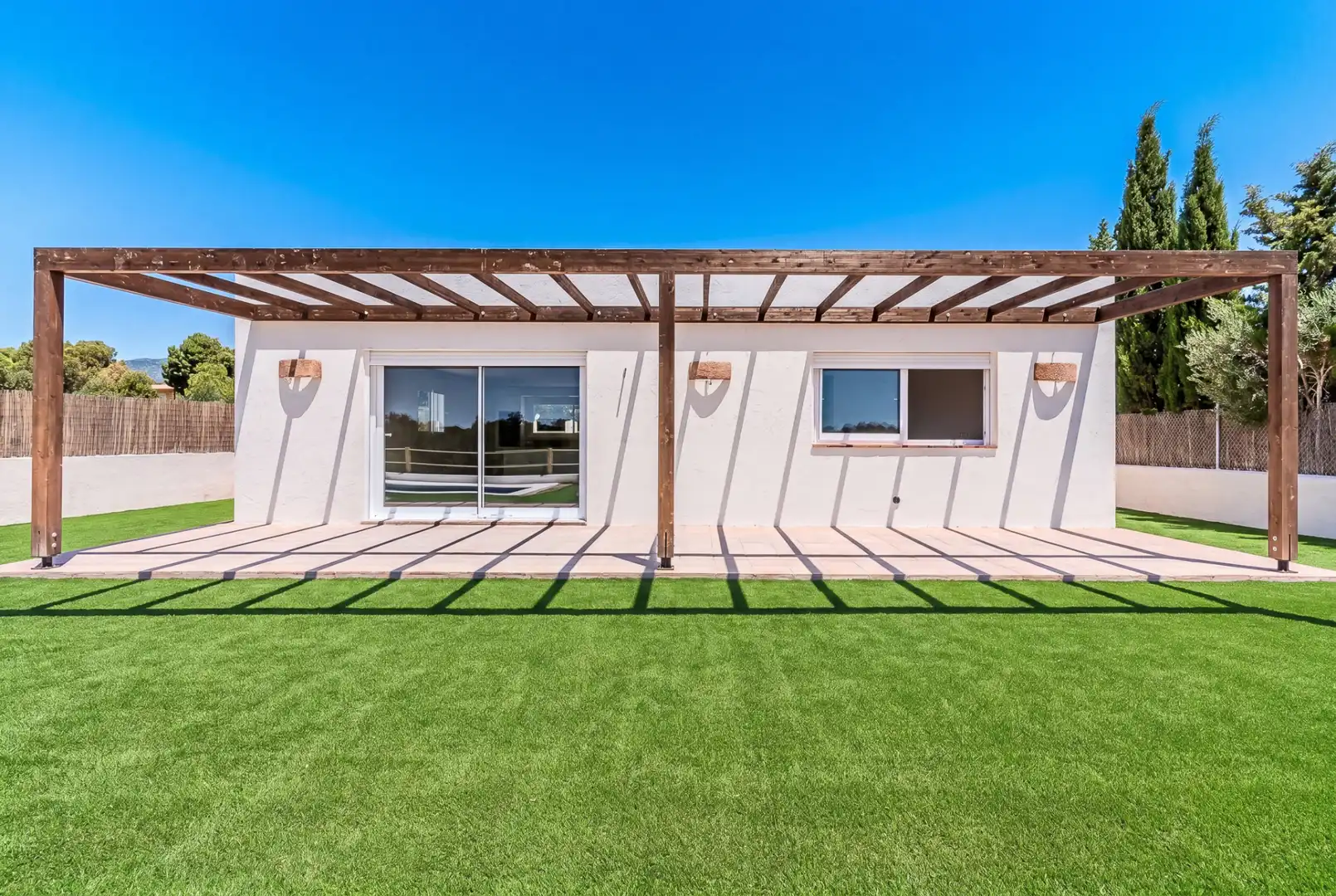 Terrasse von Haus oder Chalet zum Verkauf in L'Ametlla de Mar  mit Klimaanlage, Heizung und Privatgarten