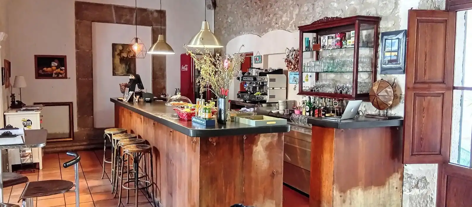 Local en venda en Selva amb Terrassa