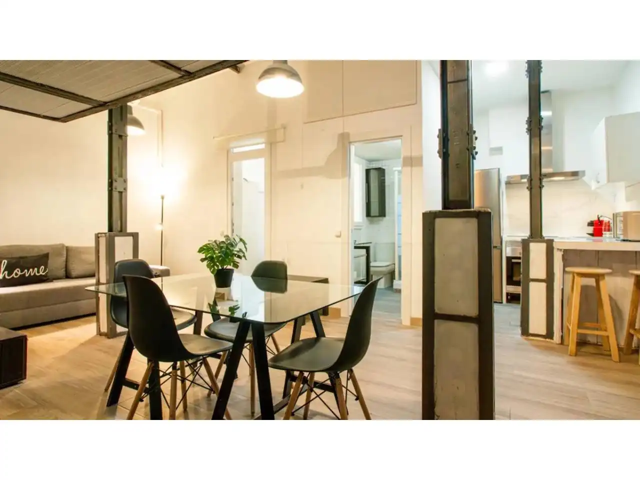Dining room of Study for sale in Barcelona  with Parquet flooring