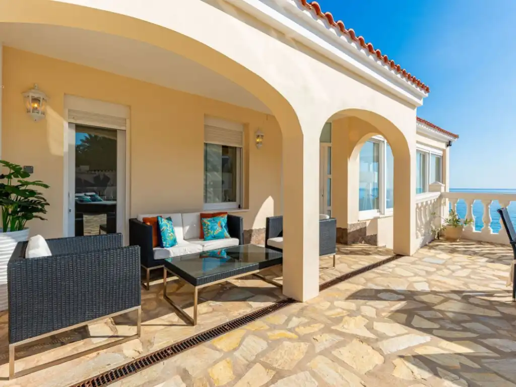 Houses for sale in Carrer d'Holanda, 12, Pueblo Español - Coveta Fumá