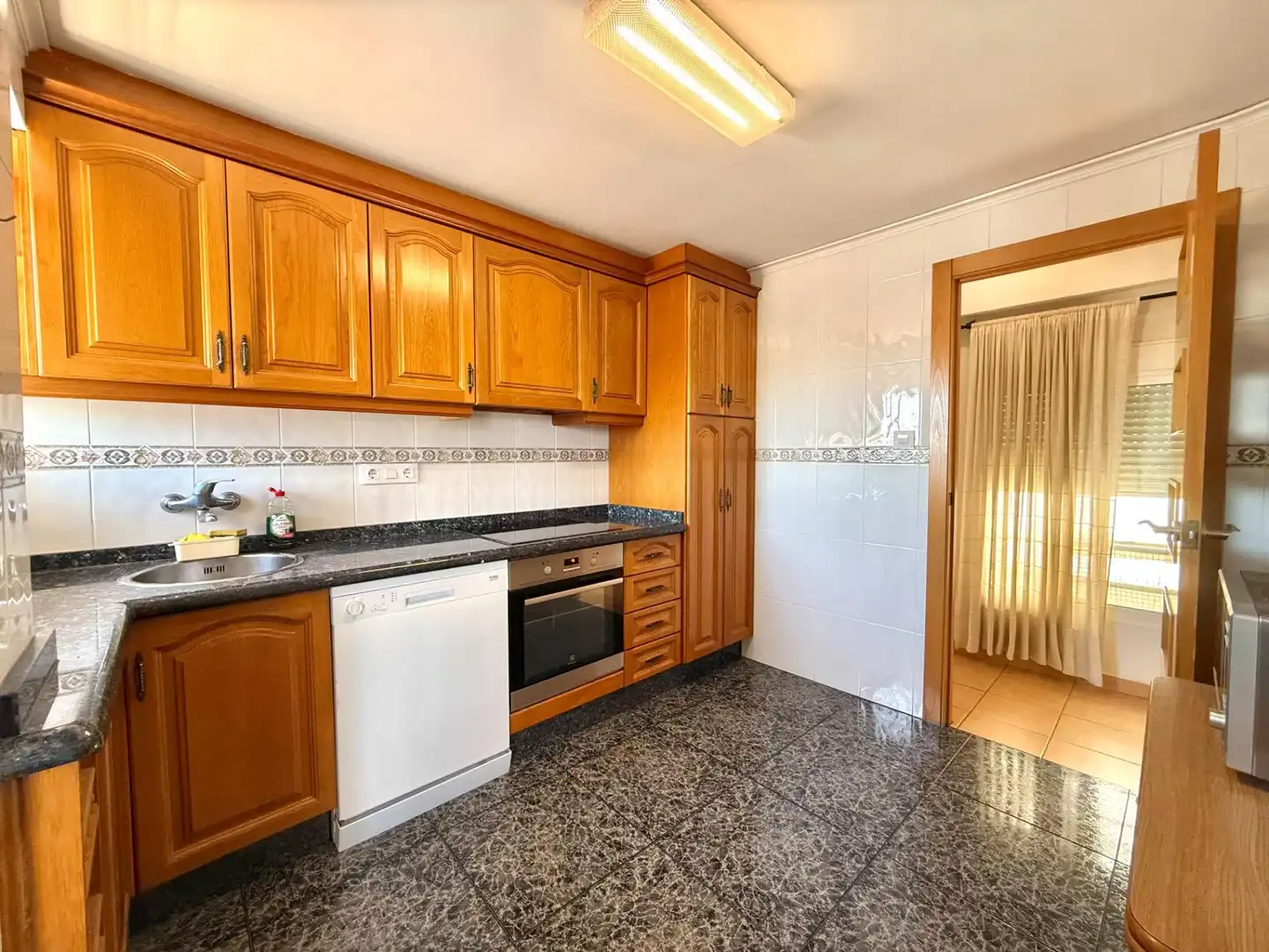 Kitchen of Flat for sale in Benifaió  with Air Conditioner, Storage room and Furnished