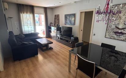 Living room of Flat for sale in  Barcelona Capital  with Balcony