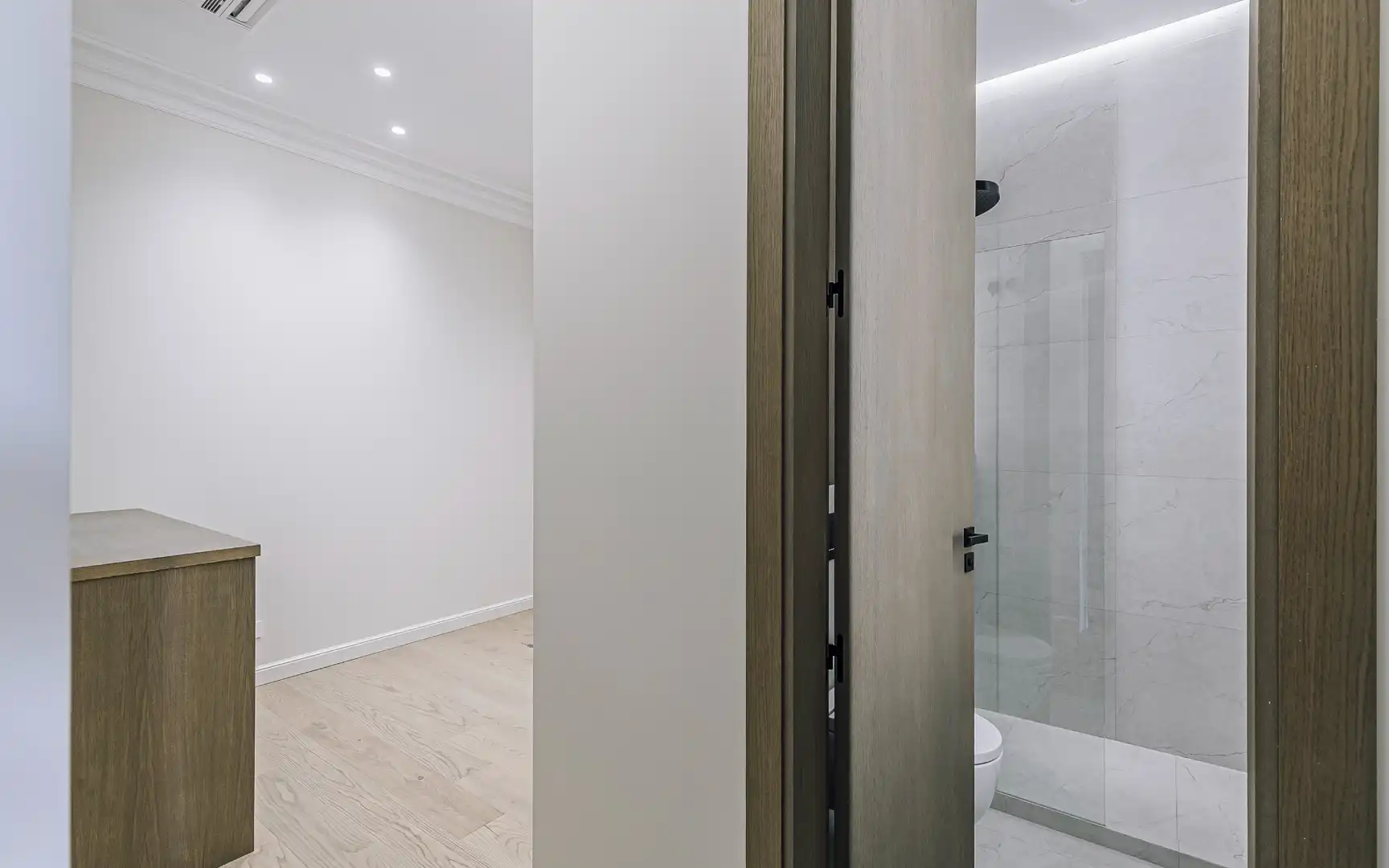 Flat with terrace for sale in Comercial, imagen 30