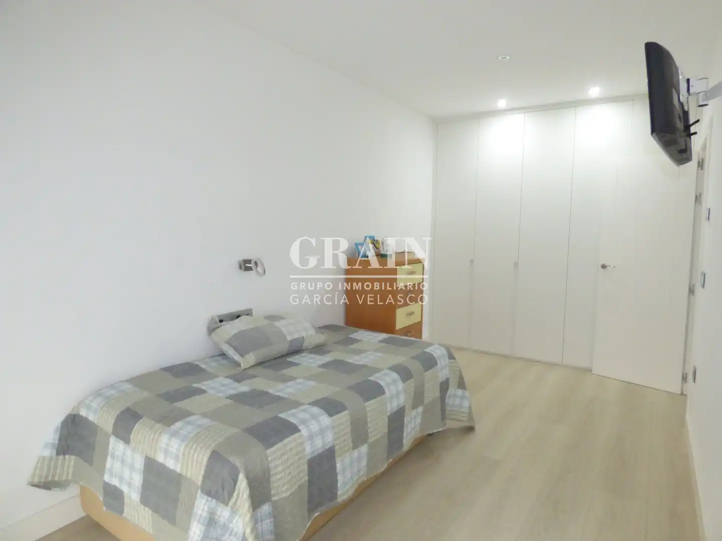 Bedroom of Houses for sale in Albacete  with Heating, Terrace and Storage room