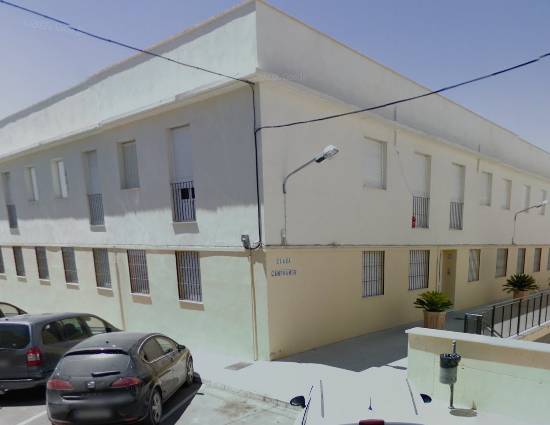 Local comercial en Venta en CL CLARA CAMPOAMOR 9 en Marchena