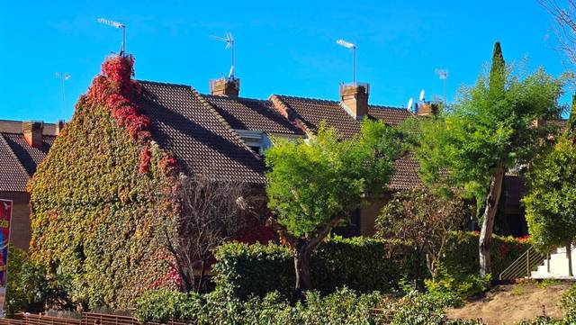 Casa adosada en Venta en El Burgo