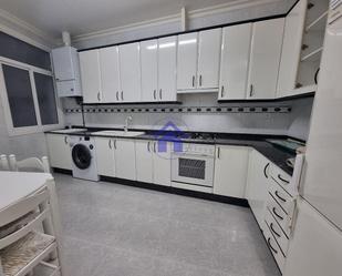 Kitchen of Flat to rent in Vigo 