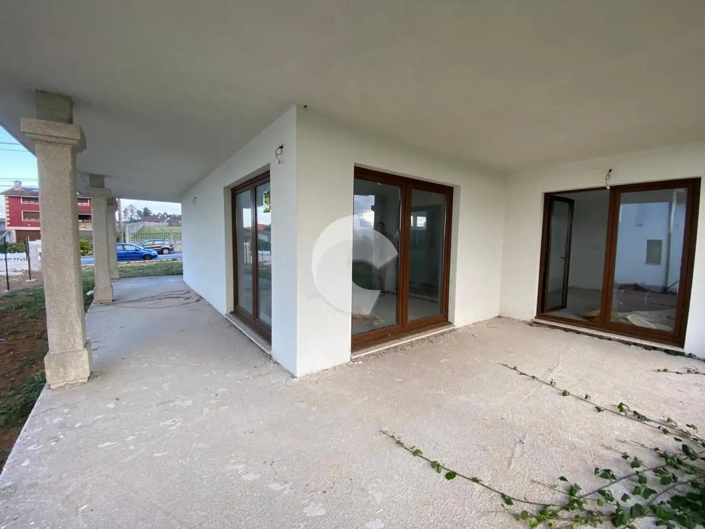 Vista exterior de Casa o xalet en venda en Carballo amb Jardí privat
