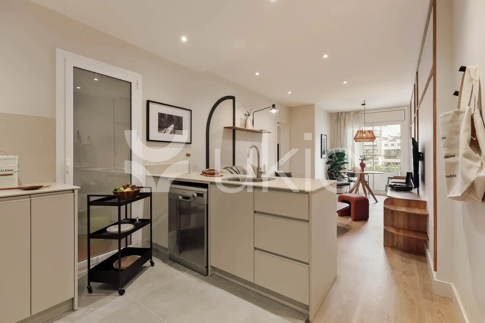 Apartament de lloguer amb opció a compra a Carrer de Balmes, El Putget i el Farró