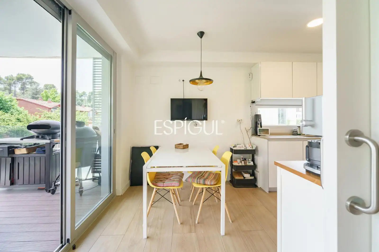 Cocina de Piso en venta en Sant Cugat del Vallès con Aire acondicionado, Calefacción y Terraza