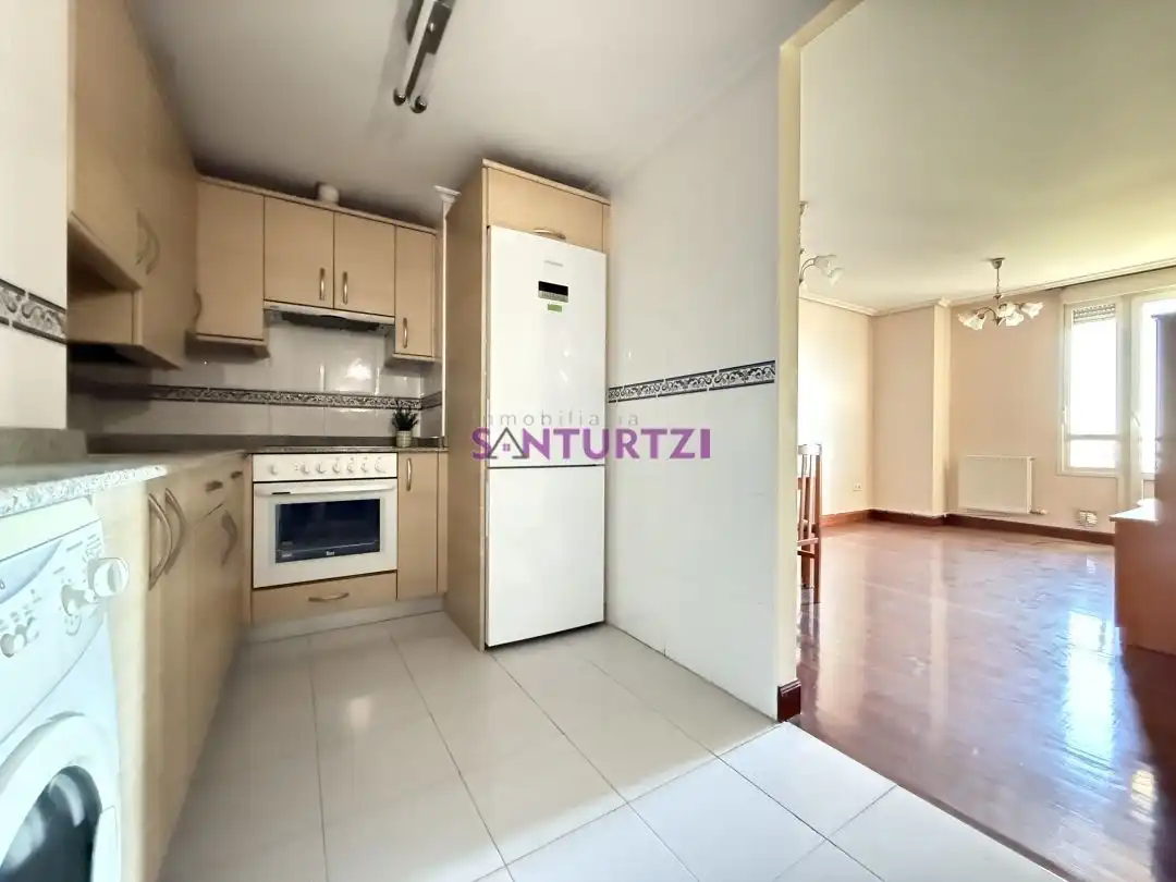 Kitchen of Flat for sale in Santurtzi   with Heating, Terrace and Furnished