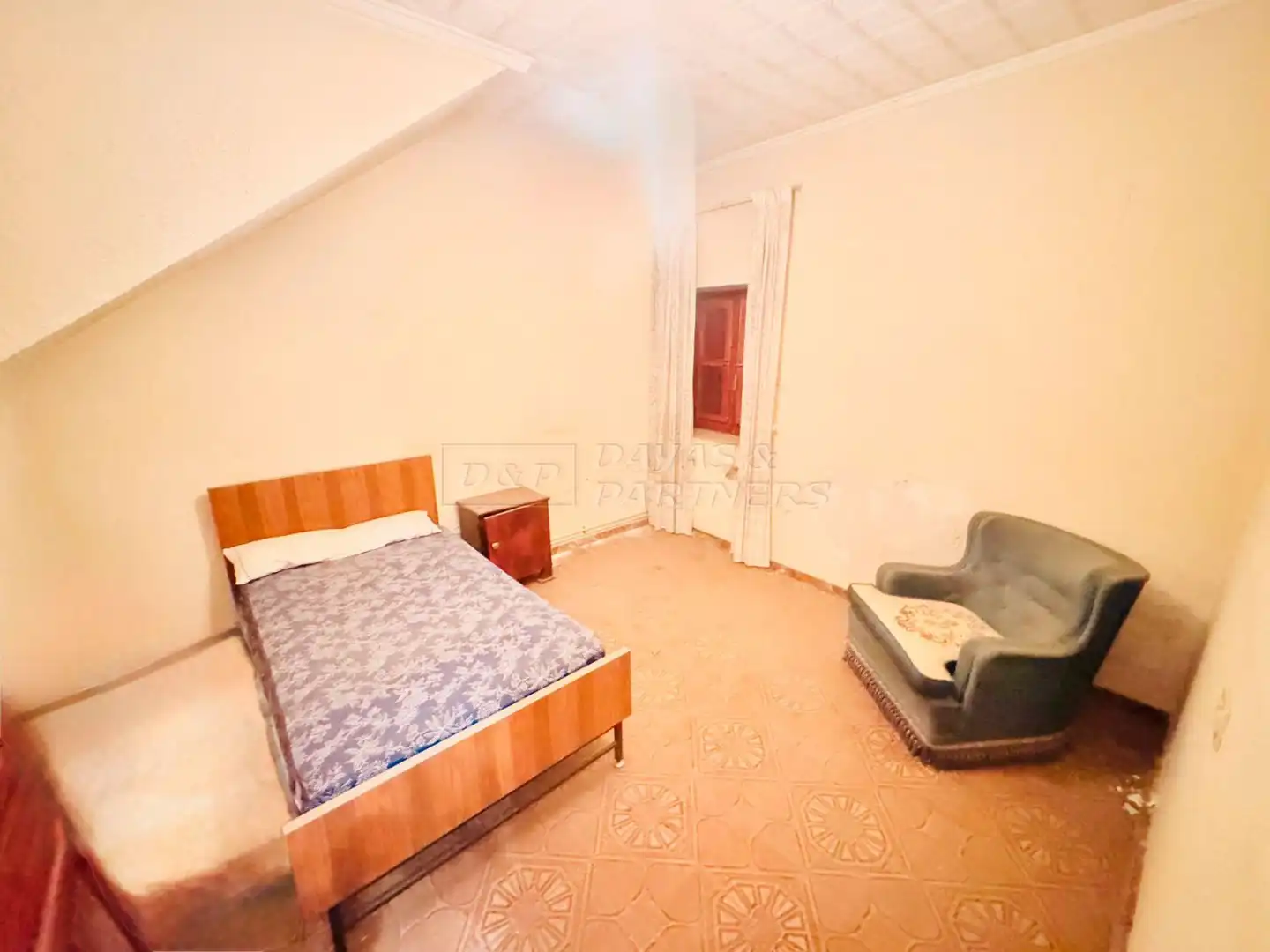 Habitación de Edificio en venta en El Pinós / Pinoso