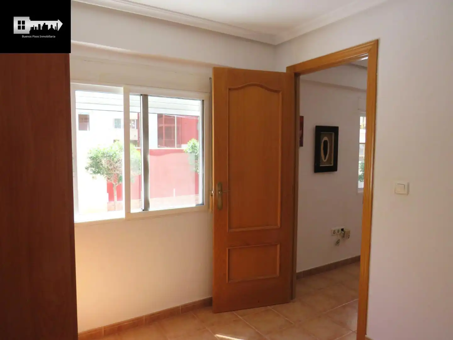Piso en venta en Alicante / Alacant con Aire acondicionado y Amueblado