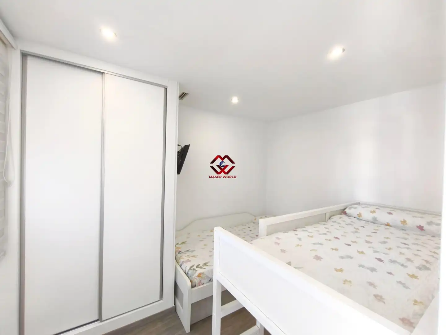 Dormitori de Apartament en venda en Puerto de Mazarrón
