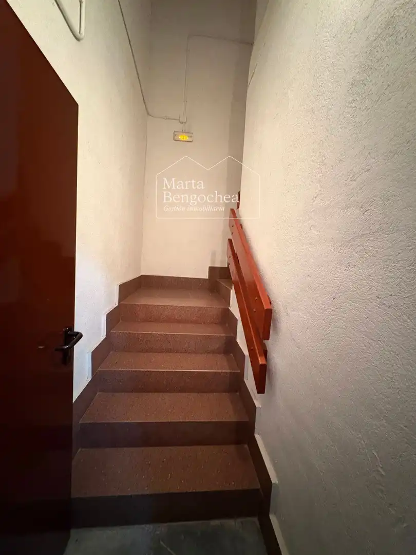 Garage zum Verkauf in Vitoria - Gasteiz