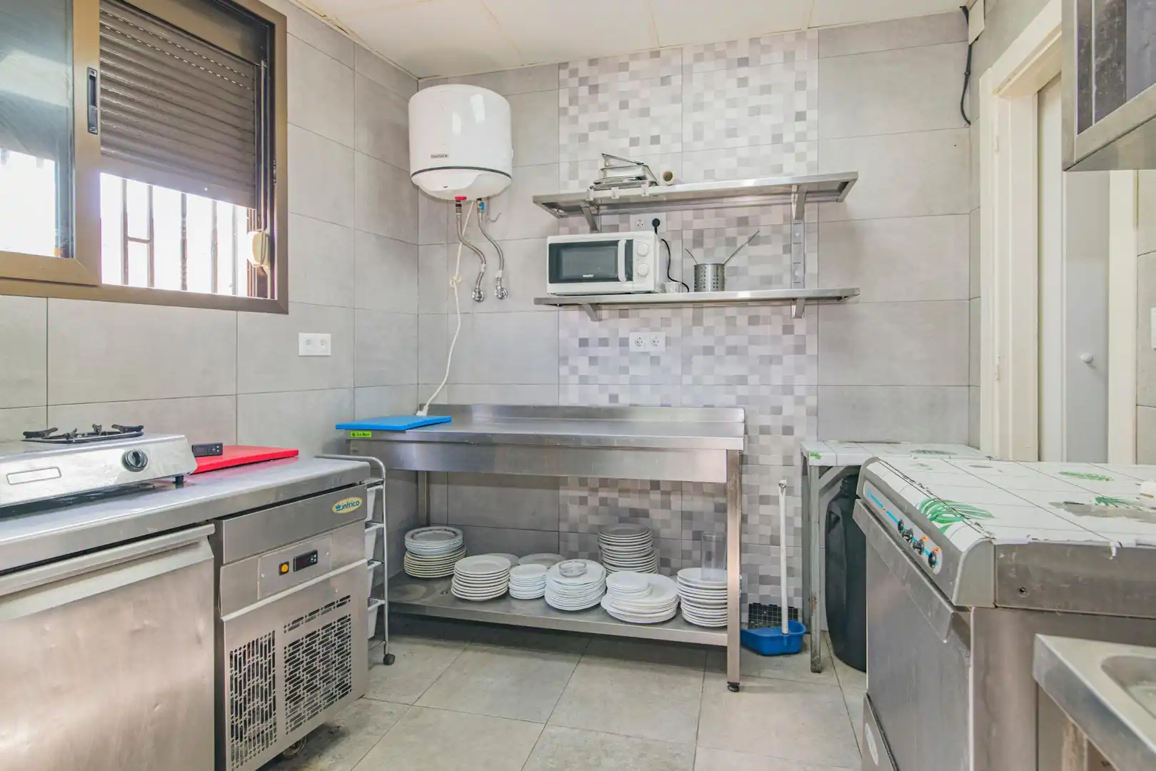 Kitchen of Commercial properties for sale in Huétor Tájar  with Air Conditioner and Furnished