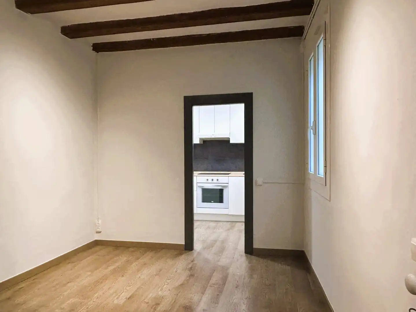 Cocina de Piso en venta en Barcelona con Aire acondicionado