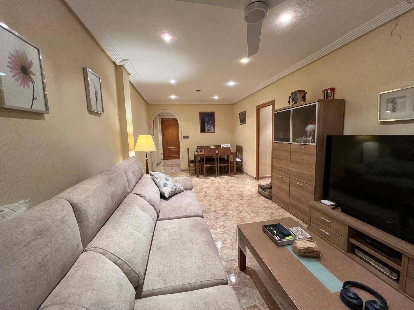 Sala d'estar de Pis en venda en Elche / Elx amb Aire condicionat i Balcó