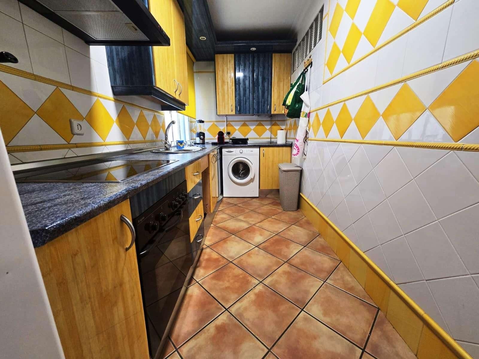 Kitchen of Flat for sale in Castilleja de la Cuesta  with Air Conditioner and Terrace