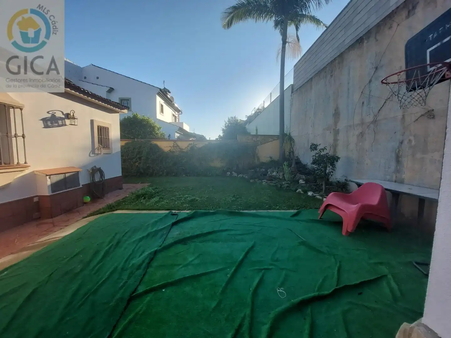 Jardí de Casa o xalet en venda en Algeciras amb Jardí privat i Traster