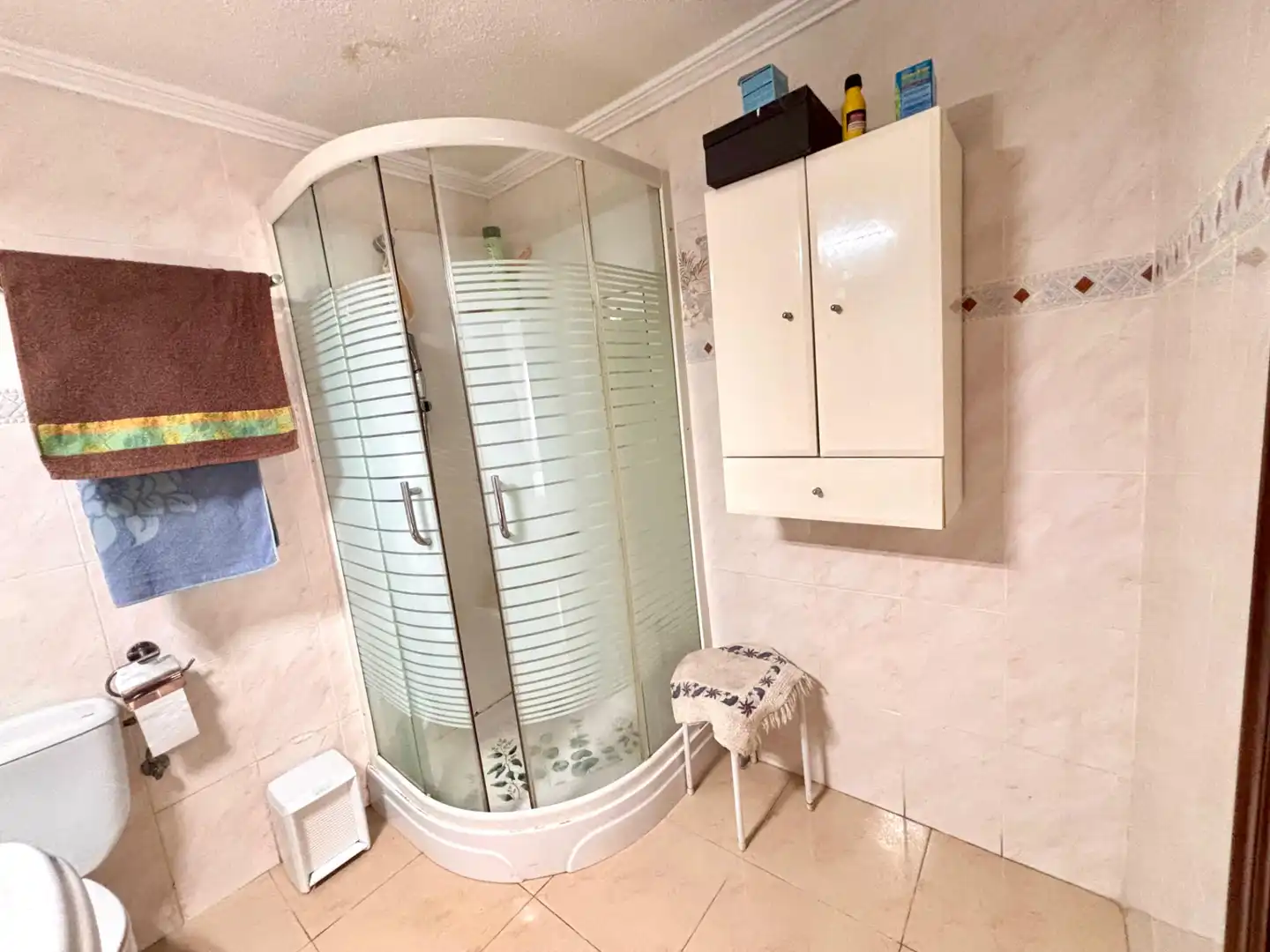 Baño de Piso en venta en Alicante / Alacant con Aire acondicionado, Amueblado y Lavadora