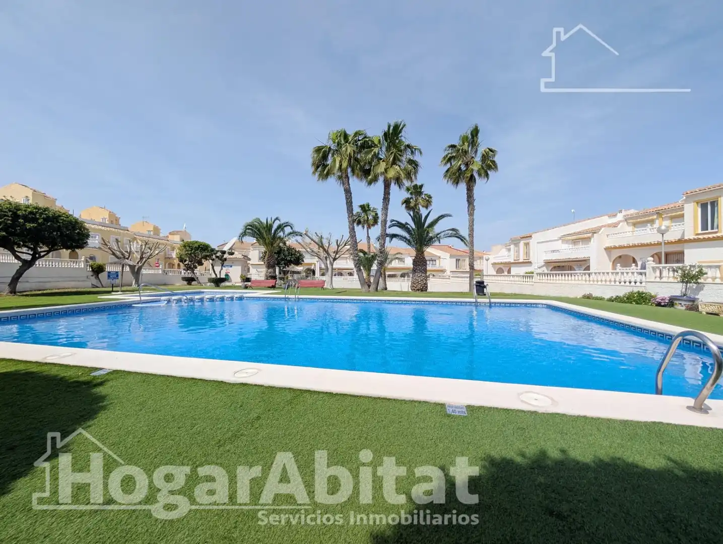 Jardín de Casa adosada en venta en Santa Pola con Aire acondicionado, Terraza y Trastero