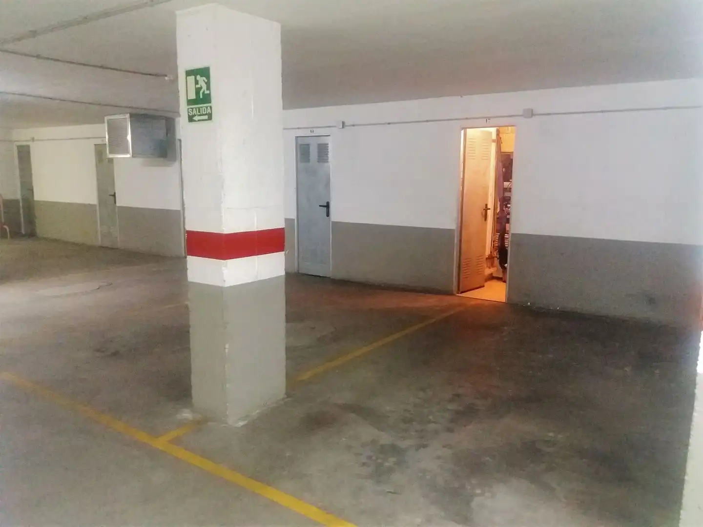 Parkplatz zum Verkauf in Colon 28