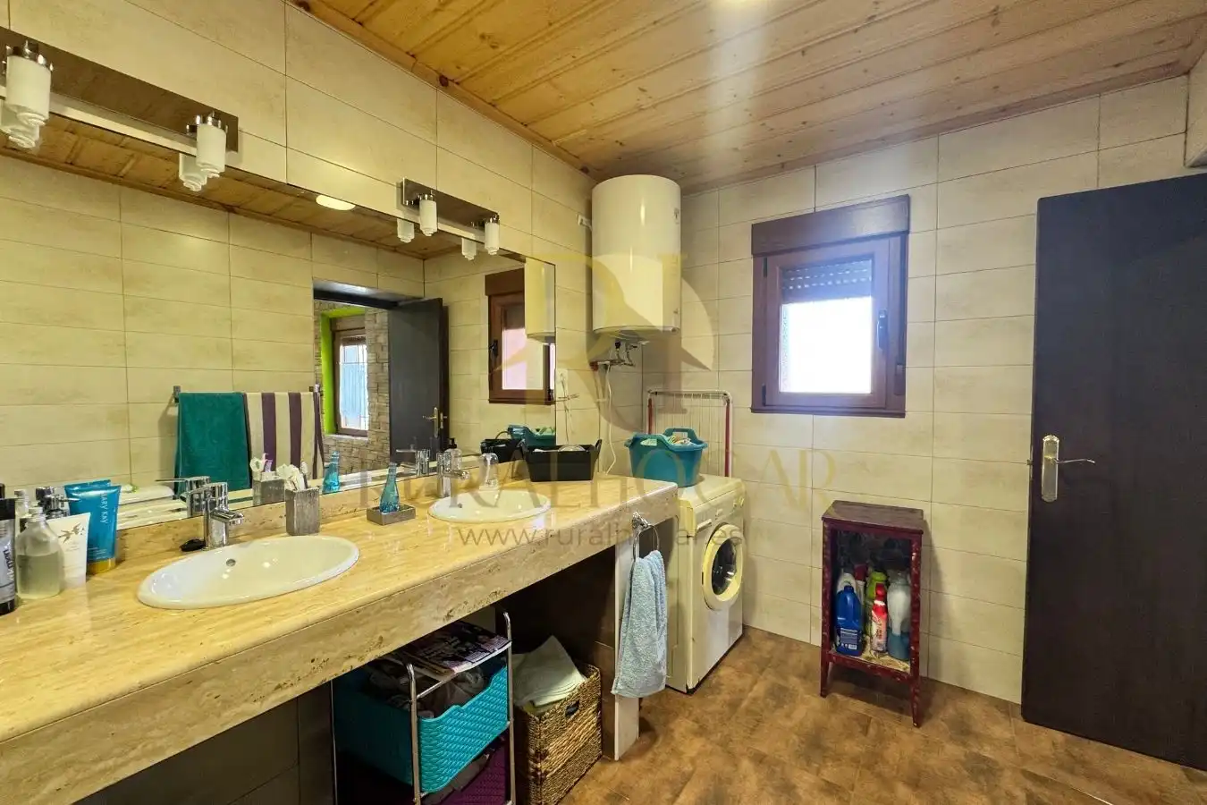 Baño de Casa o chalet en venta en Gradefes con Calefacción, Parquet y Amueblado
