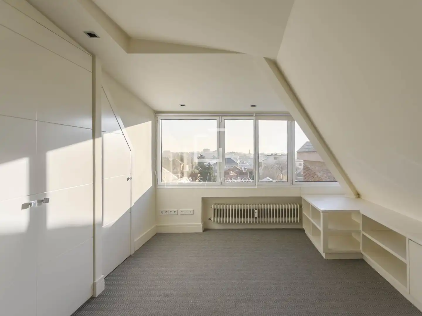 Bedroom of Attic for rent in Madrid  with Air Conditioner, Heating and Private garden