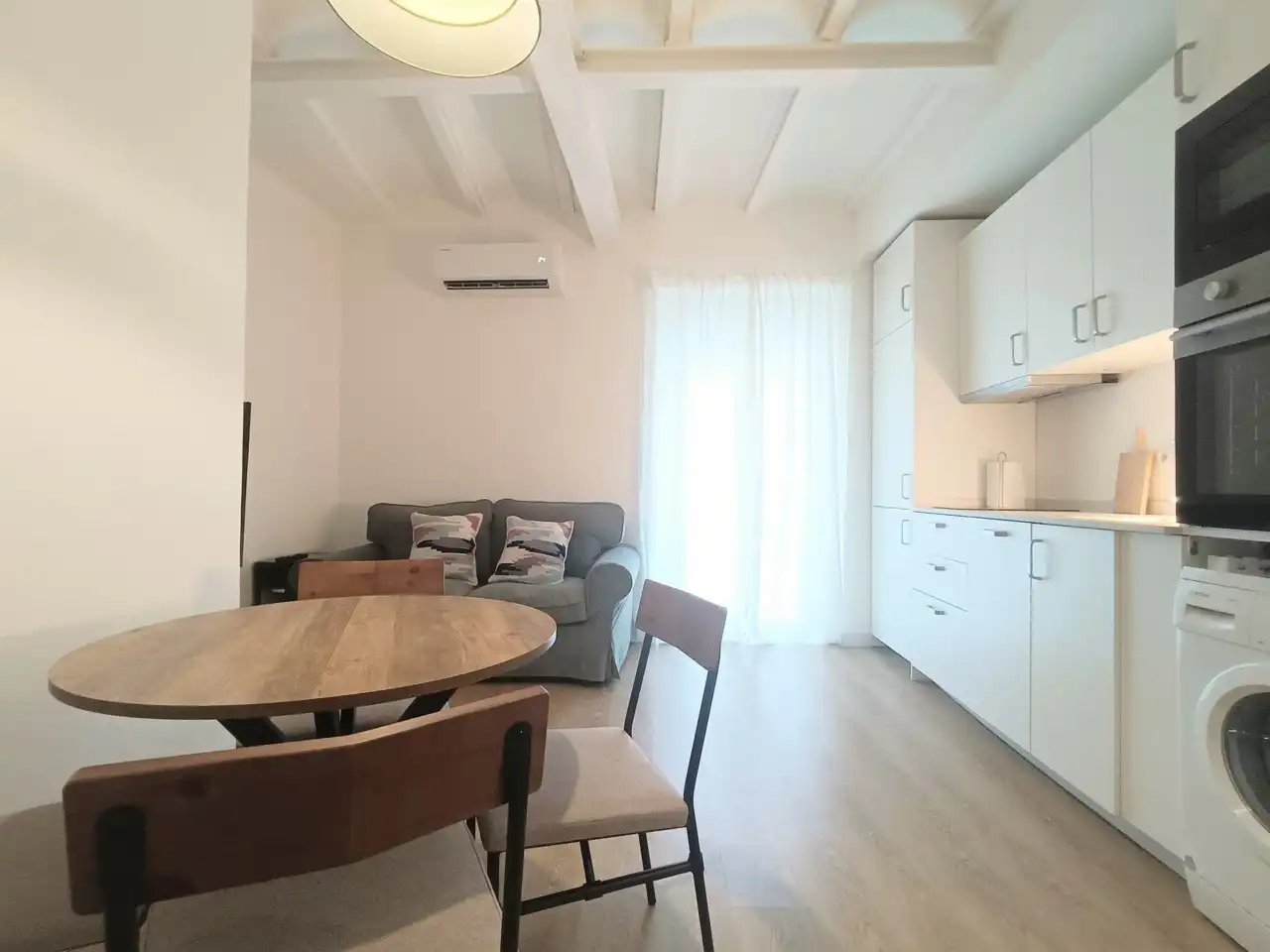 Wohnzimmer von Wohnung zur Miete in Madrid mit Klimaanlage, Heizung und Möbliert