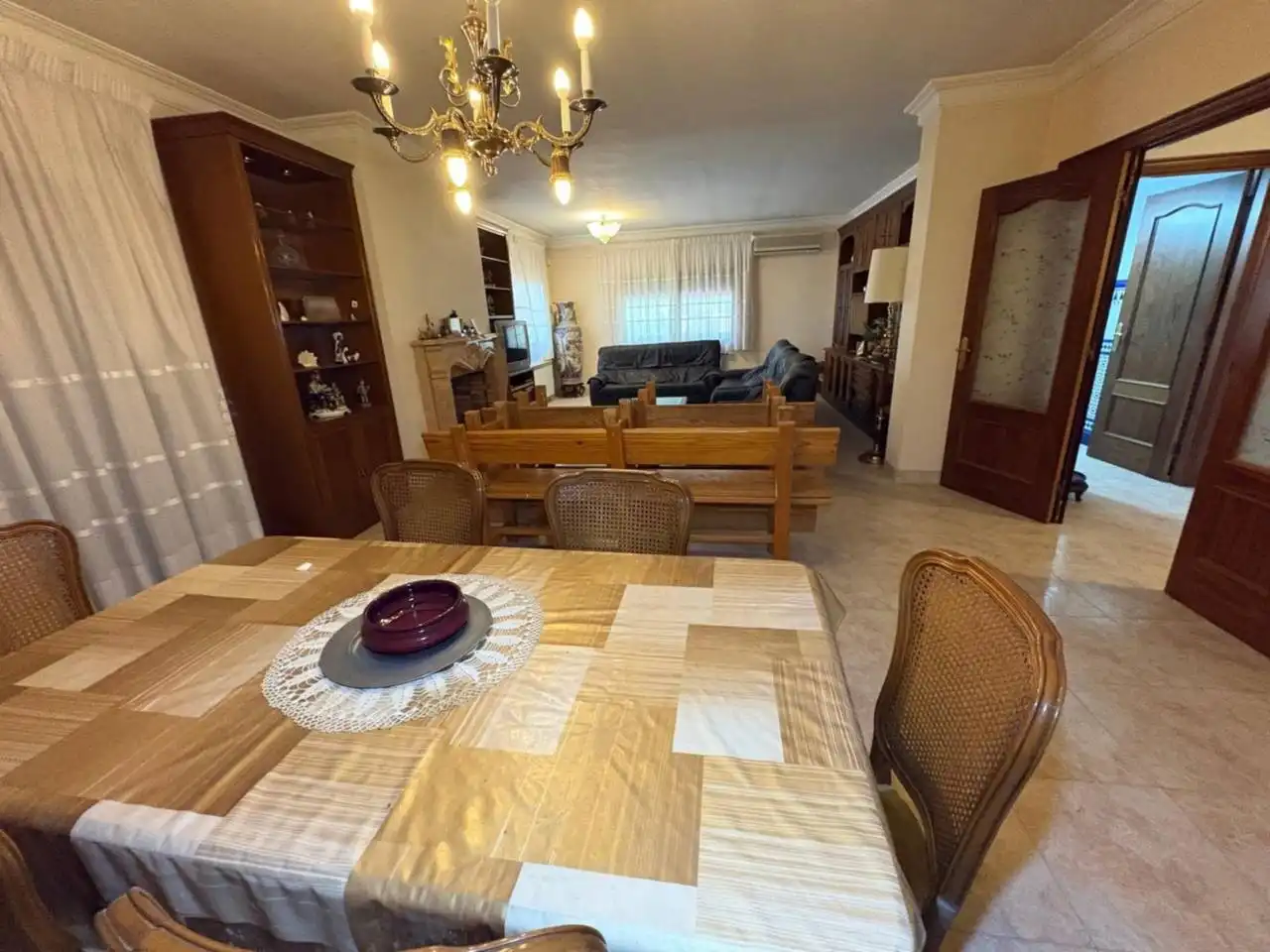 Comedor de Casa o chalet en venta en Torredembarra con Aire acondicionado, Calefacción y Jardín privado