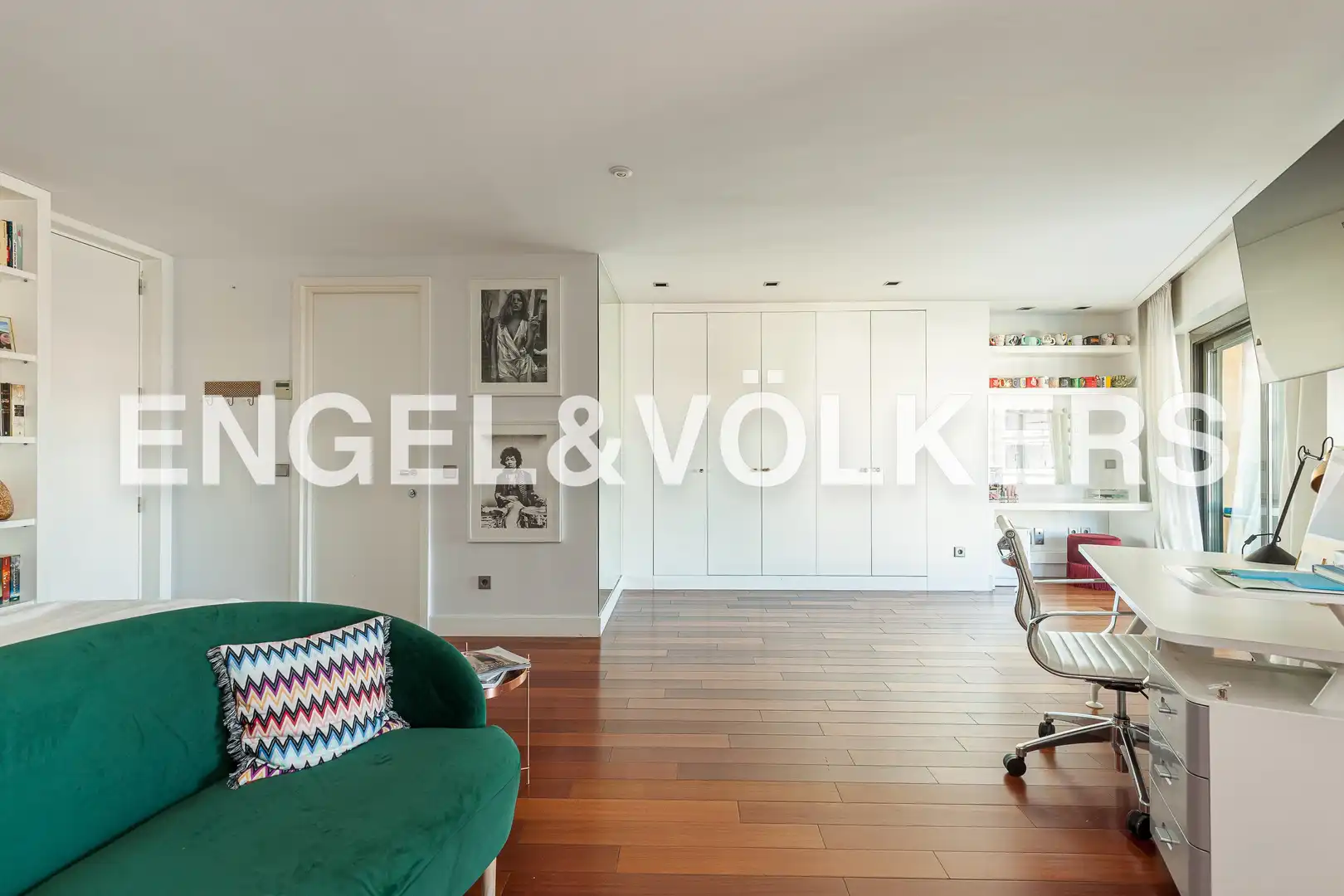 Sala de estar de Ático en venta en Madrid con Aire acondicionado, Calefacción y Terraza