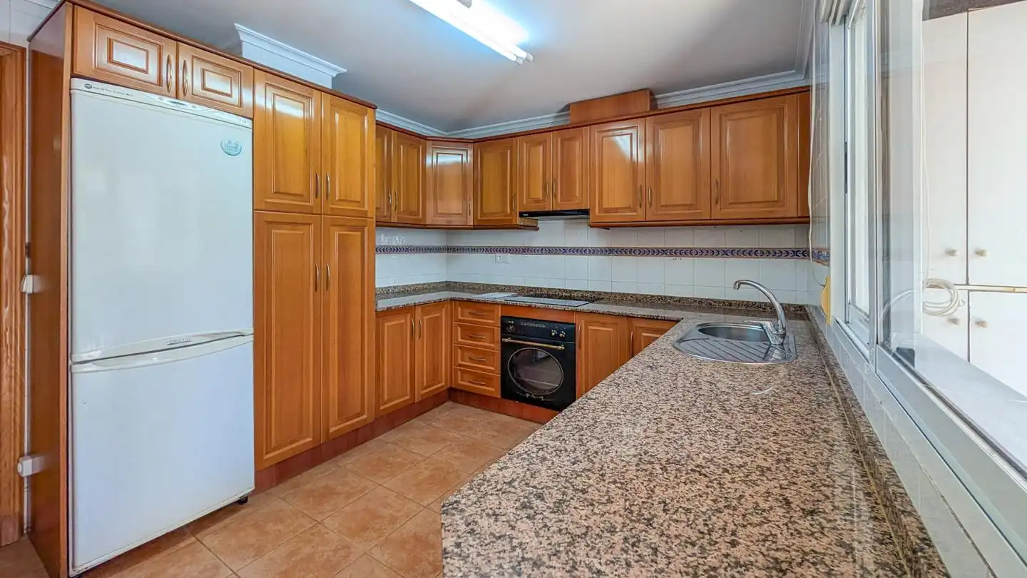 Kitchen of Flat for sale in Santa Pola  with Air Conditioner, Heating and Terrace
