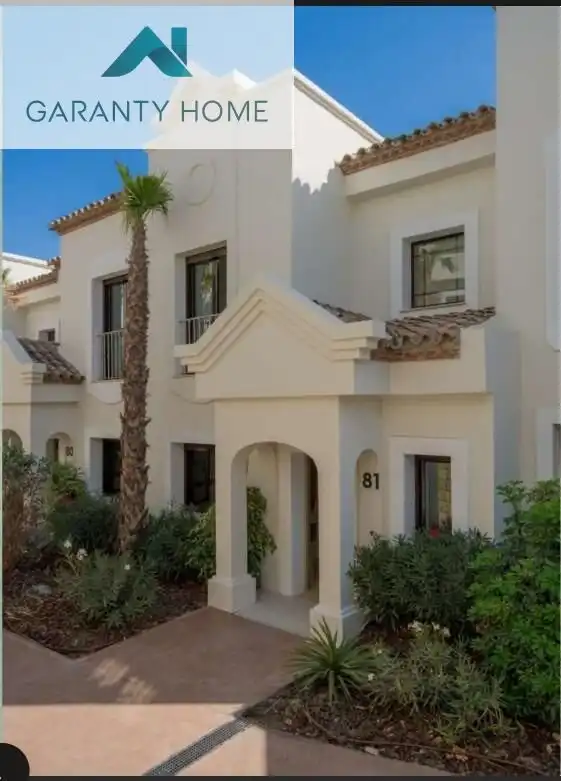 Terraced house with terrace for sale in Calle Calle Perú, imagen 3