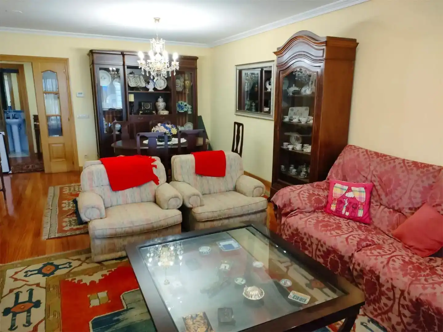 Sala d'estar de Casa adosada de lloguer en Baiona amb Jardí privat, Parquet i Traster