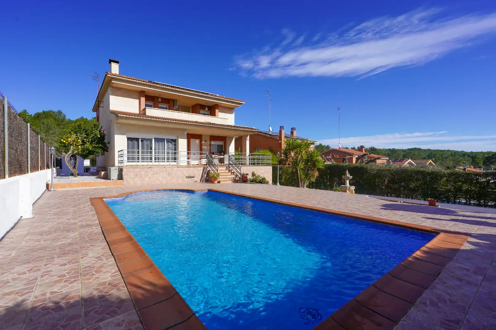 Swimming pool of Houses for sale in  Tarragona Capital  with Air Conditioner, Heating and Private garden