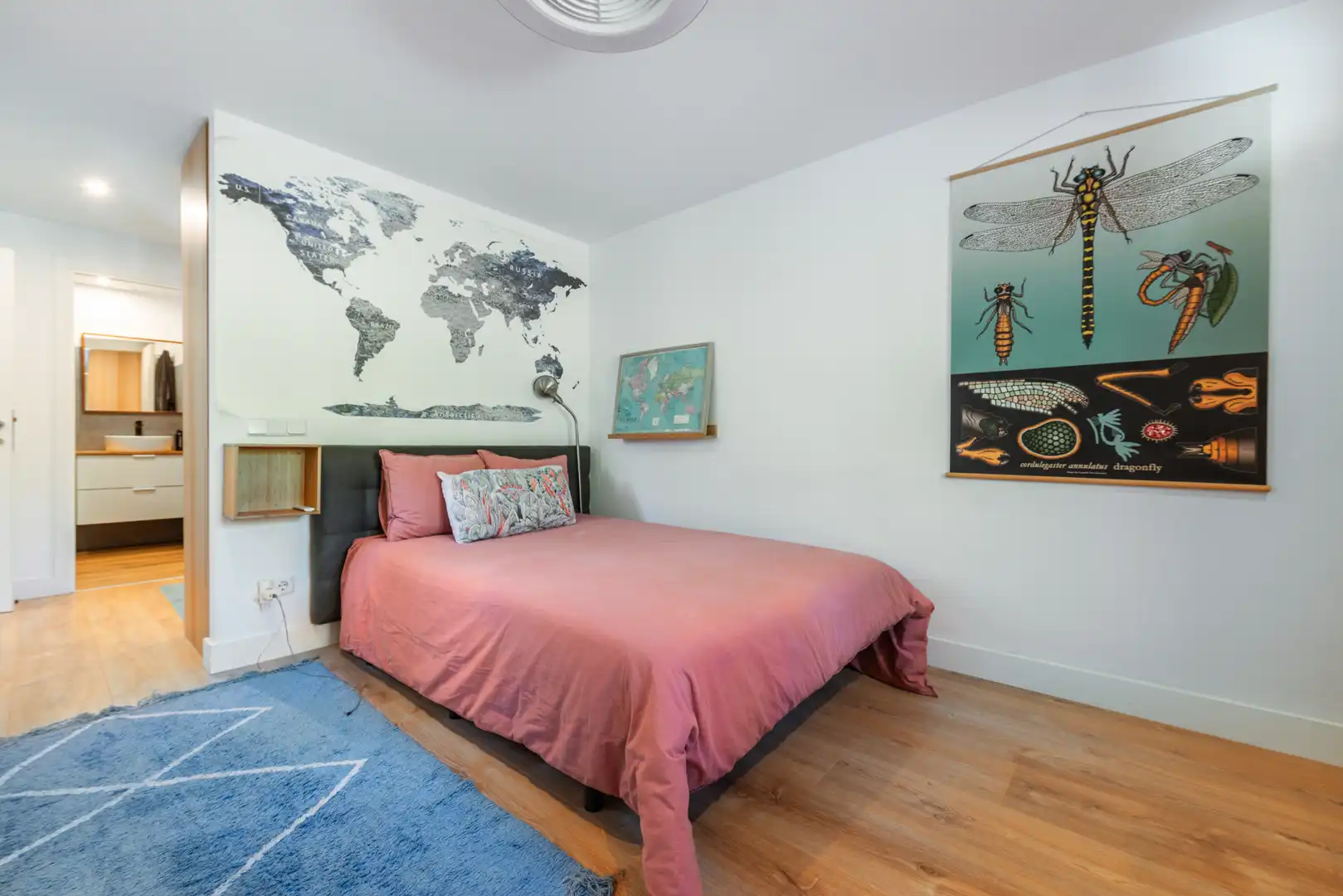 Habitación de Casa o chalet en venta en Pozuelo de Alarcón con Aire acondicionado, Calefacción y Jardín privado