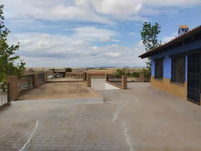 Terraza de Local en venta en Romanos