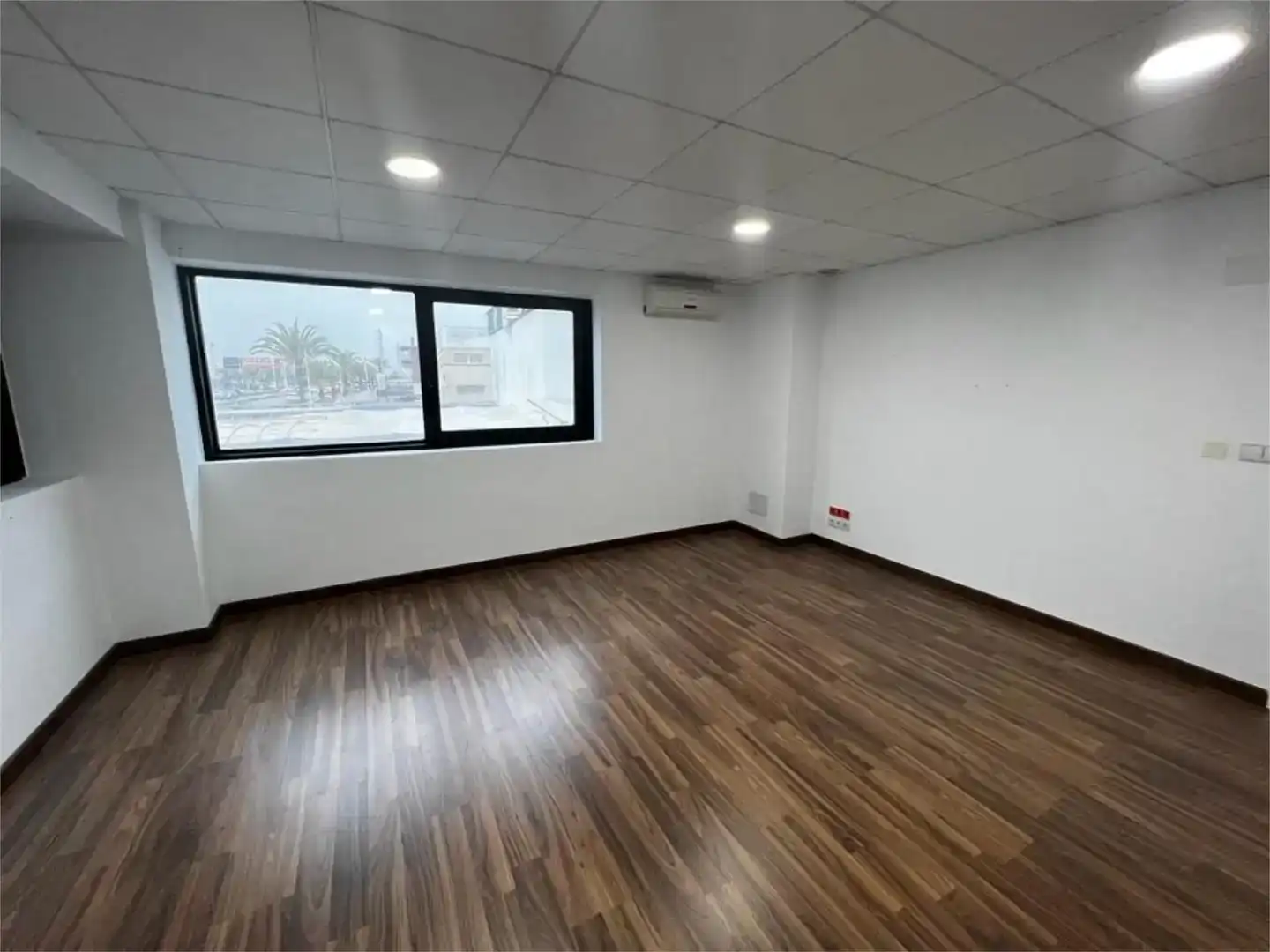 Büro zur Miete in Elche / Elx