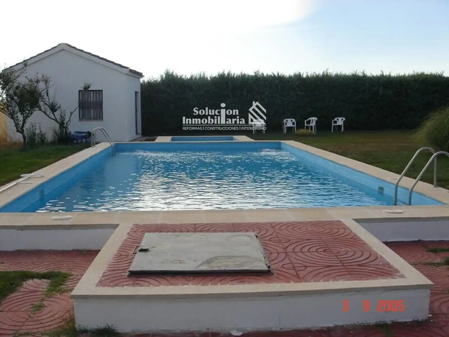 Swimming pool of Houses for sale in Villares de la Reina  with Heating and Swimming Pool
