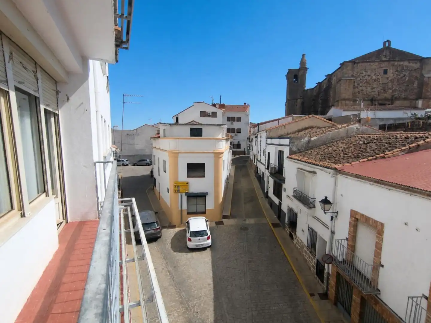 Außenansicht von Wohnung zur Miete in Malpartida de Plasencia mit Heizung, Terrasse und Möbliert
