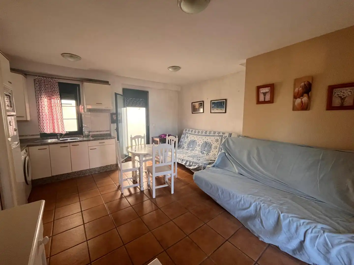 Sala de estar de Apartamento en venta en Islantilla con Jardín privado, Piscina y Amueblado