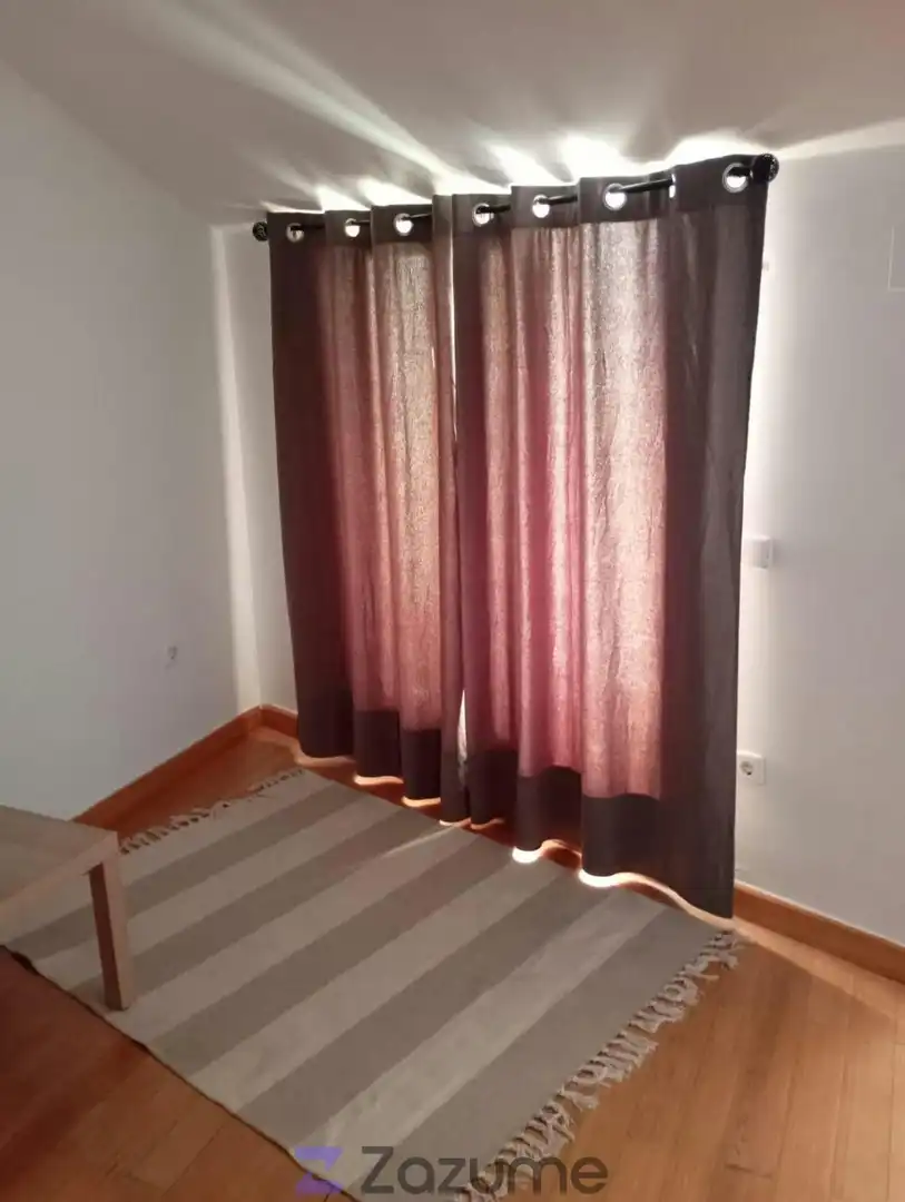 Bedroom of Flat for rent in Camarena  with Heating, Parquet flooring and Terrace