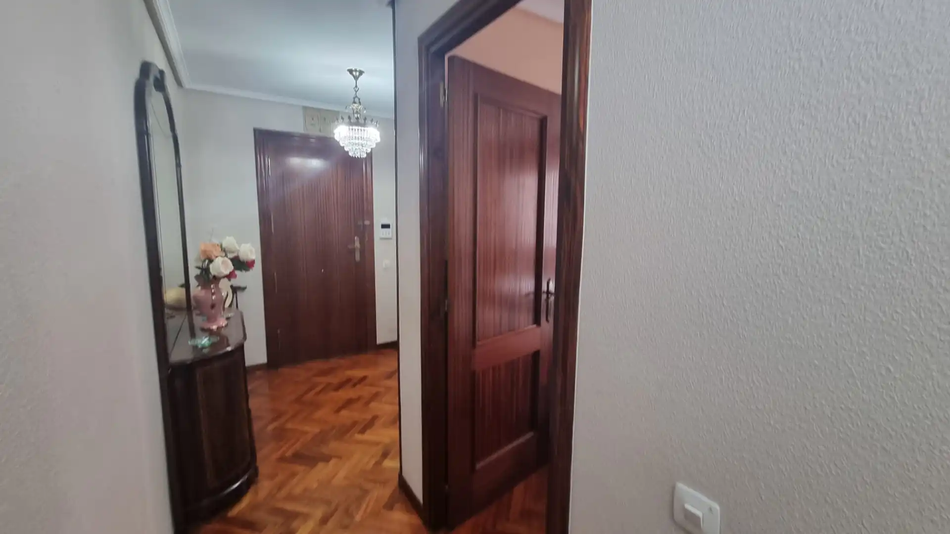 Wohnung zum Verkauf in Calle Vargas, Cuatro Caminos