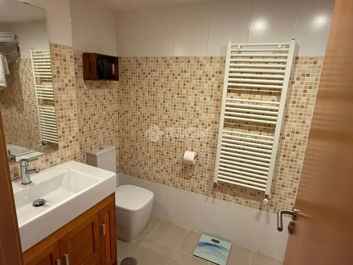Baño de Piso en venta en Valdemoro con Aire acondicionado, Calefacción y Piscina comunitaria