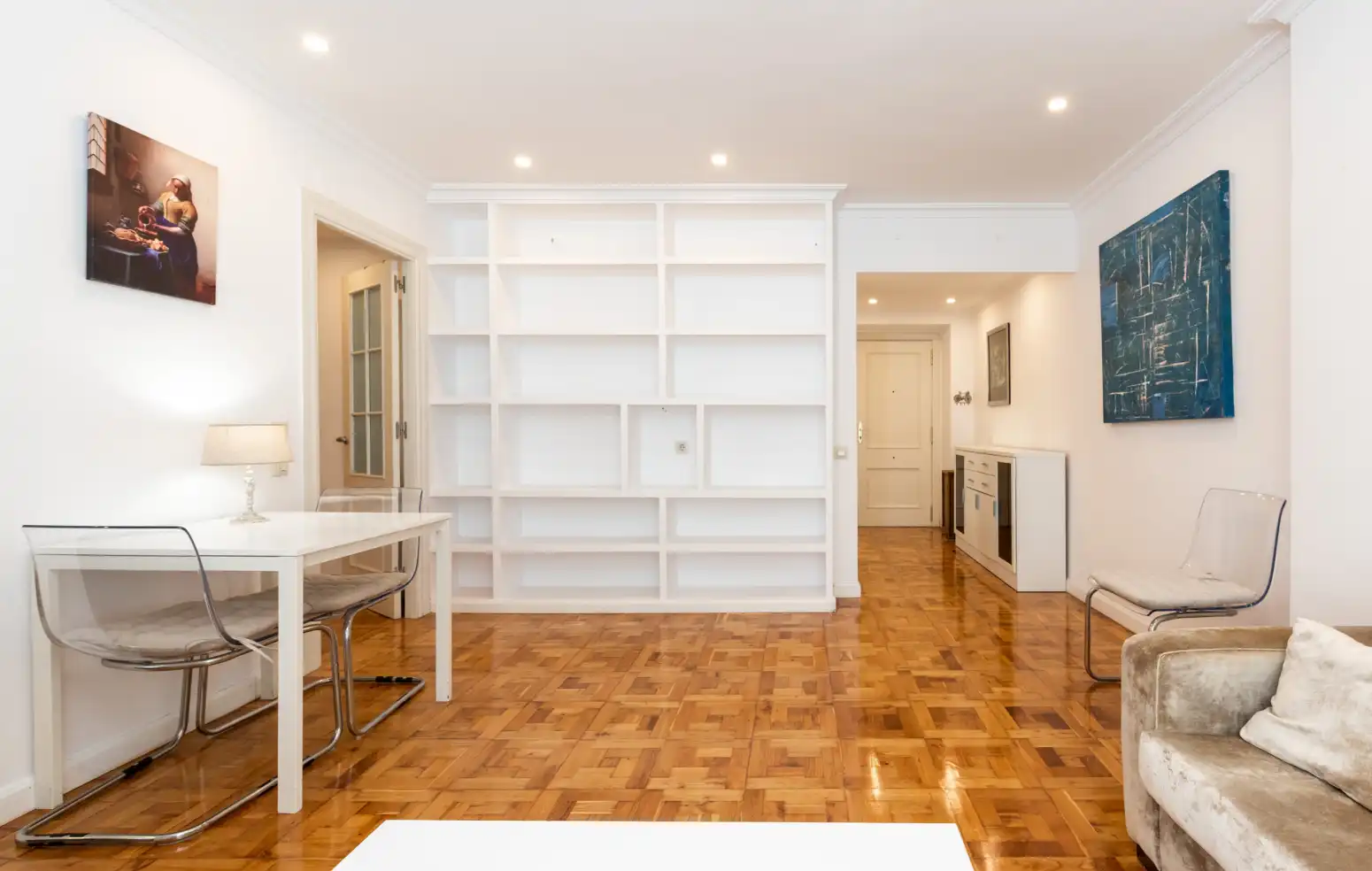 Sala de estar de Piso en venta en Oviedo  con Calefacción y Parquet