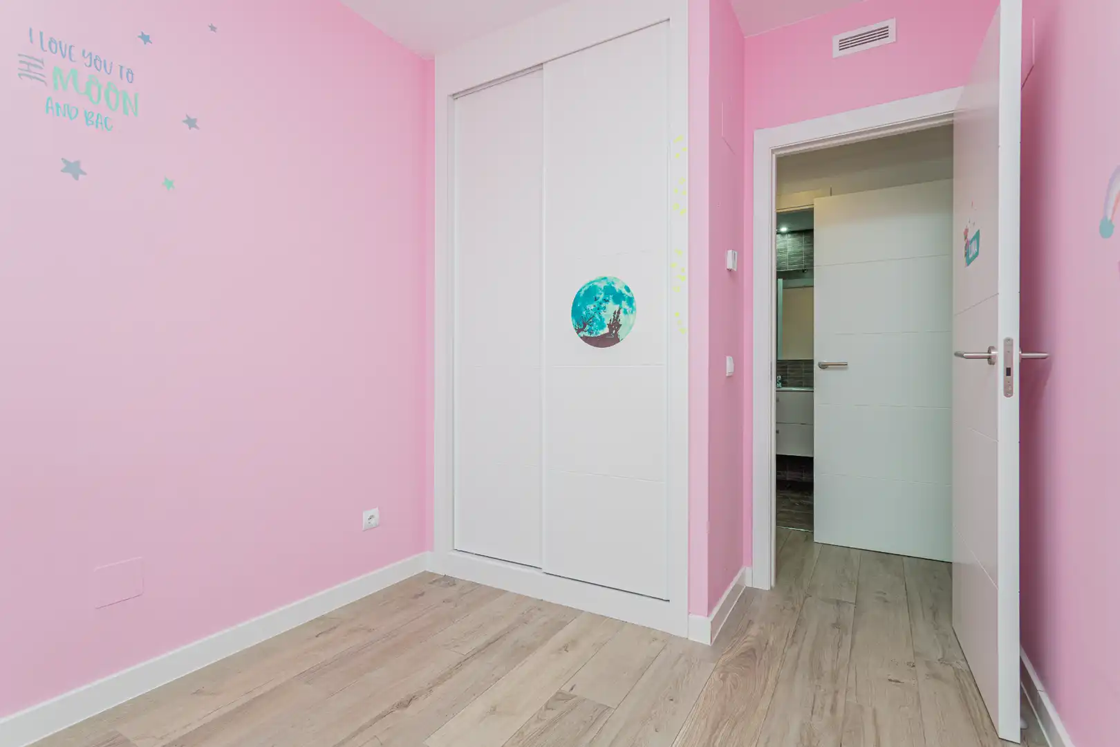 Schlafzimmer von Wohnung zum Verkauf in Madrid mit Heizung, Terrasse und Abstellraum